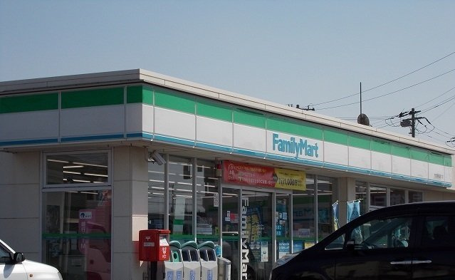 グラース上鎧Ⅰの周辺|ファミリーマート市原古市場店まで450m