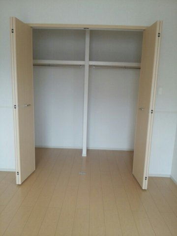 フラッグの収納|収納豊富です