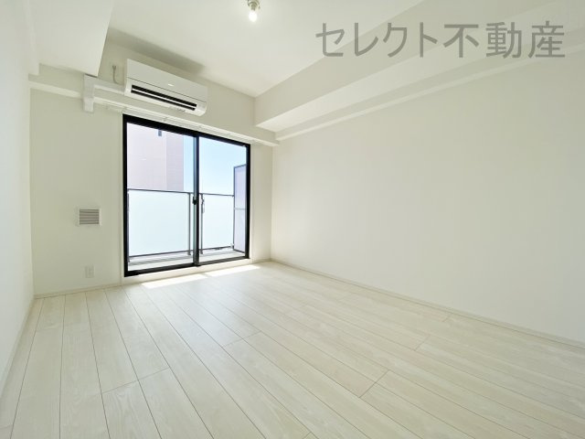 エス・キュート 丸の内（旧　S-RESIDENCE丸の内駅前North）の居間・リビング