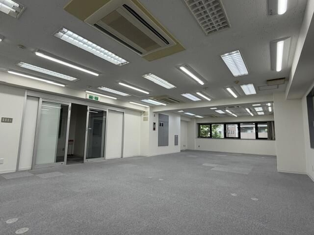 台東区寿１丁目の店舗事務所の内装