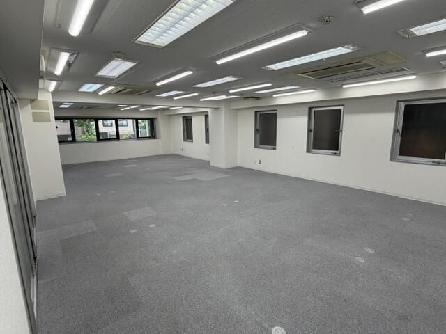 台東区寿１丁目の店舗事務所の内装
