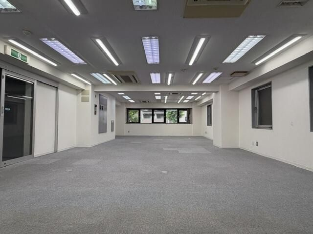 台東区寿１丁目の店舗事務所の内装