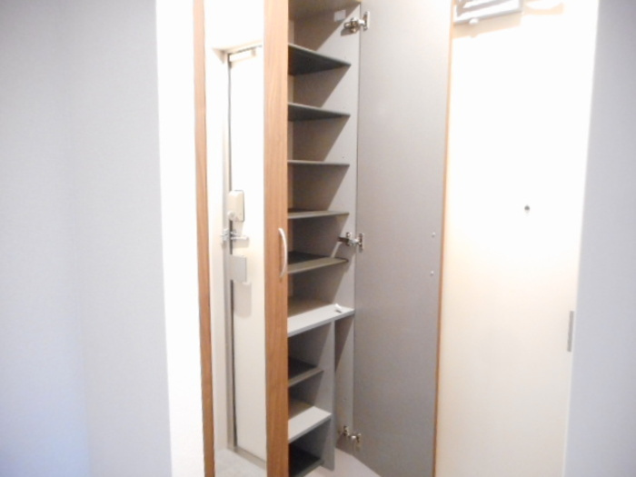 オアシスタナカの玄関