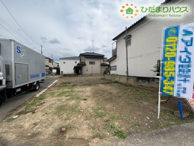 鴻巣市松原1丁目　新築一戸建て　いろどりアイタウン　01の駐車場