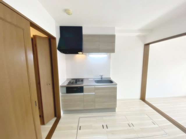 エクサス21のキッチン|居間です