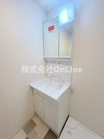 F+style東大阪吉松の独立洗面台