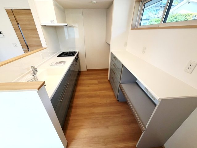寿北5丁目　中古住宅のキッチン