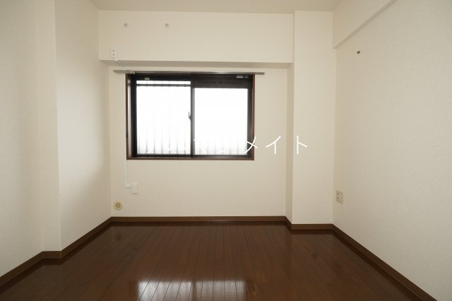 【寝室】 | アルテール戸塚 | 使い勝手のいい寝室です