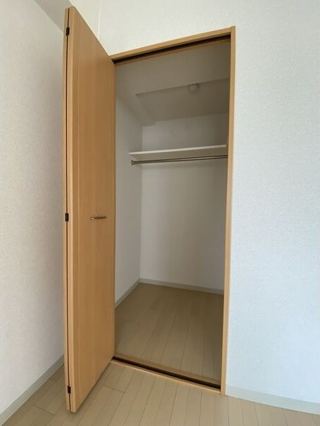 フローラル森下の収納