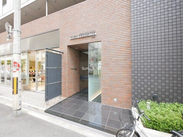 セイワ南堀江リバーレジデンスWESTのエントランス