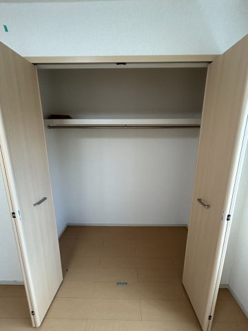 フロントフィールドの独立洗面台|独立洗面台で身支度をすべて済ませてしまいましょう