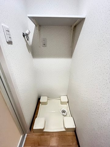 新和パレス西宮ガーデンズ前