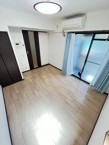 新和パレス西宮ガーデンズ前の寝室