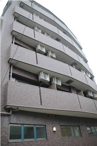 ヴェルト三軒茶屋の外観