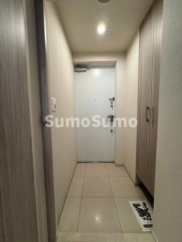 プレディアコート本町の玄関