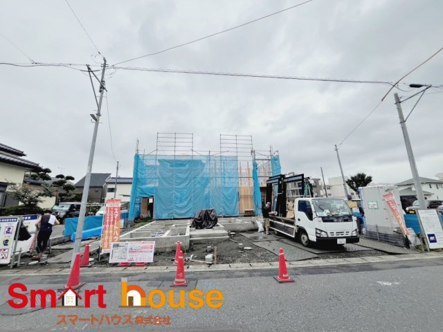 相模原市中央区上溝　新築全3棟の前面道路含む現地写真|開放感のある前面幅員6ｍ道路！