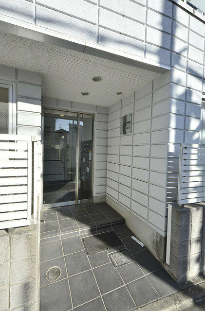 FIORI奥沢のエントランス