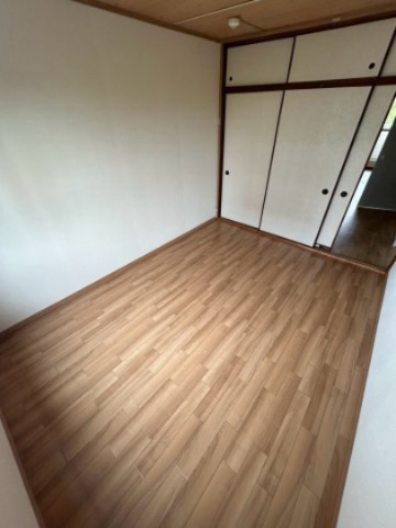 芦屋浜高層（若葉） 1号棟の寝室