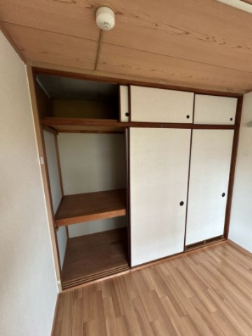 芦屋浜高層（若葉） 1号棟の収納