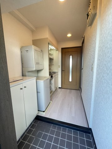 ジュネスドミールの玄関