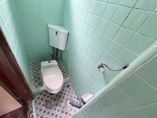 名護市大南4丁目のトイレ