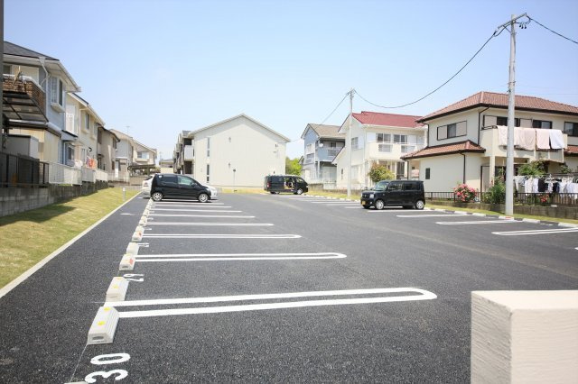 キャスパの駐車場