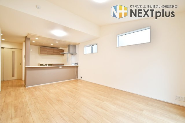 蓮田市西新宿　平屋中古戸建の居間・リビング