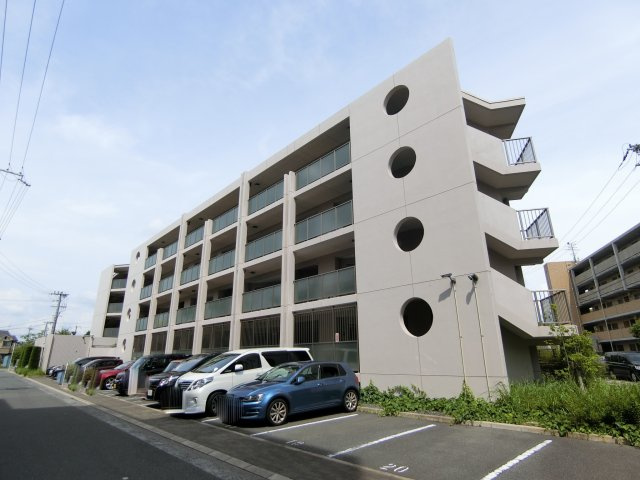 東奈良リッツハウスの外観