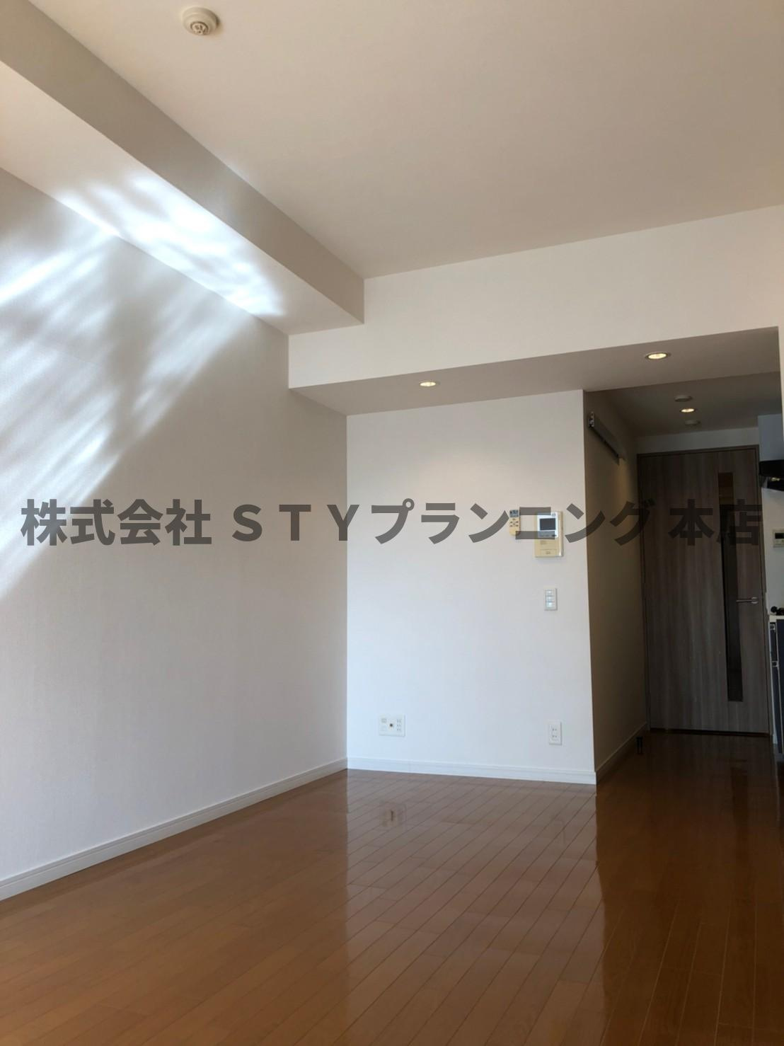 仲介手数料無料！！グラヴィス鶴舞の居間・リビング