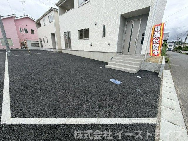 【新築戸建】いわき市中岡町第7の駐車場|1号棟写真　カースペースです（3台駐車可能）