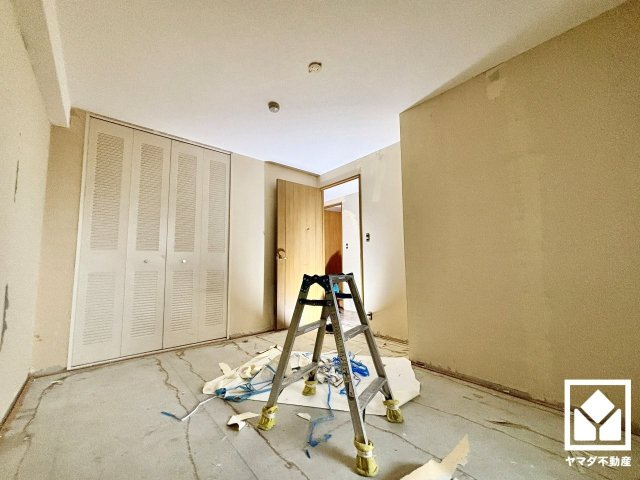 グランデュール鴨川1番館の寝室