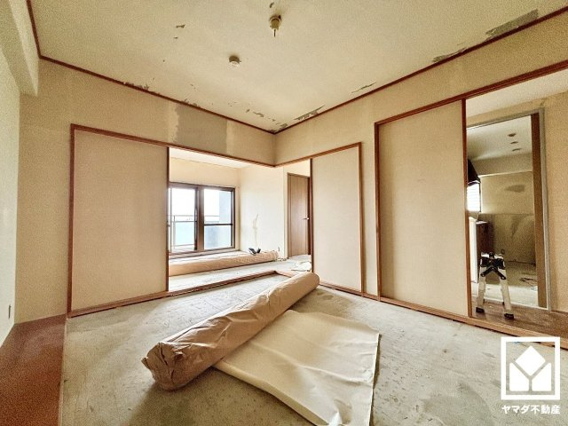 グランデュール鴨川1番館の洋室