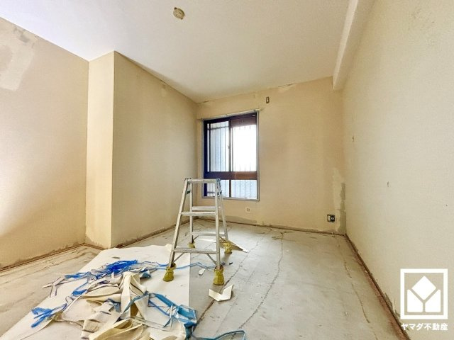 グランデュール鴨川1番館の寝室