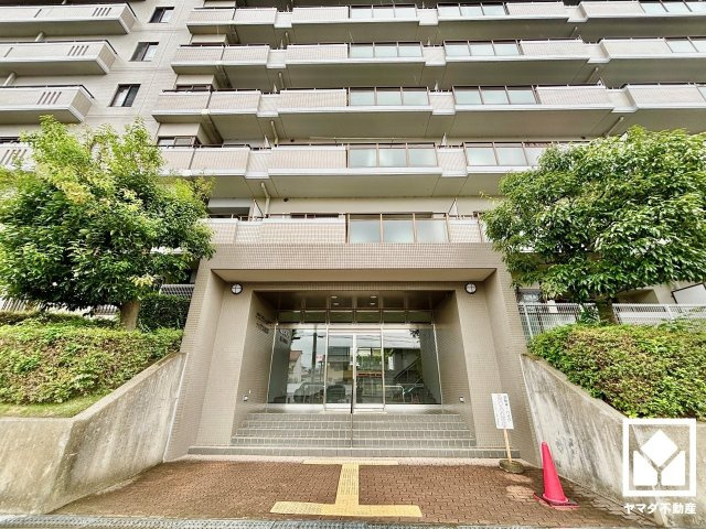 グランデュール鴨川1番館