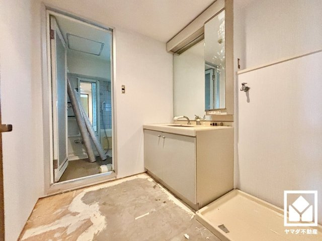 グランデュール鴨川1番館の洗面所