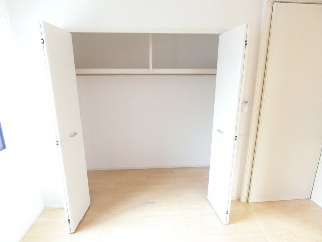 プロムナード滝谷の収納|同施工会社のイメージ写真