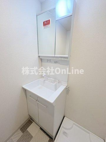 F+style東大阪吉松の独立洗面台