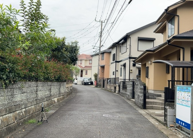 【展望】 | 眺望を気にして物件を探す場合、前面に建物が建っていないか現地で確認しましょう！前面に建物があると景色はもちろん、日当たりや風通しにも影響が出てきます。住んだ時のことを想像しながら現地見学をしましょう。