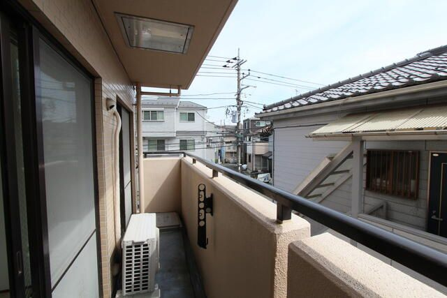 リッシェル生田のバルコニー