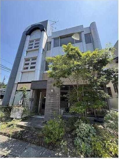 社が丘ビルの外観