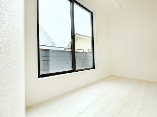【その他】 | 川越市岸町3丁目　新築一戸建住宅　全1棟　(ふじみ野店) | サンルーム：天気や気候に左右されずにお洗濯物を干すことができます。