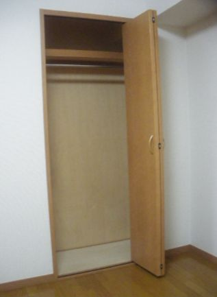 ピースフルコート菊川の収納|こまごまとしたものを収納できそうですね