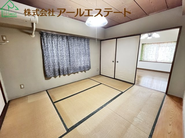 エメラルドマンション東加古川　　中古マンションの和室