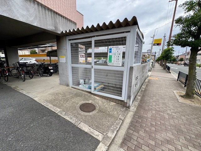 ヴェルドミールの駐車場
