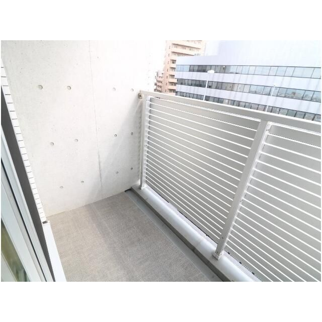 プレール・ドゥーク笹塚Ⅱのバルコニー
