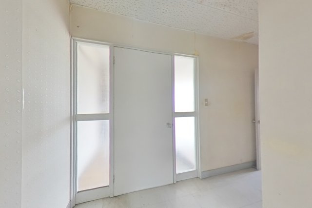 ６７３５９　岐阜市中川原中古戸建ての内装