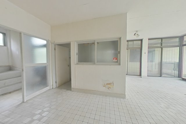 ６７３５９　岐阜市中川原中古戸建ての内装