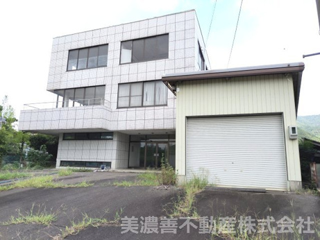 ６７３５９　岐阜市中川原中古戸建ての画像