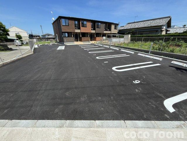 ショコラの駐車場