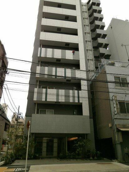メインステージ新橋の外観